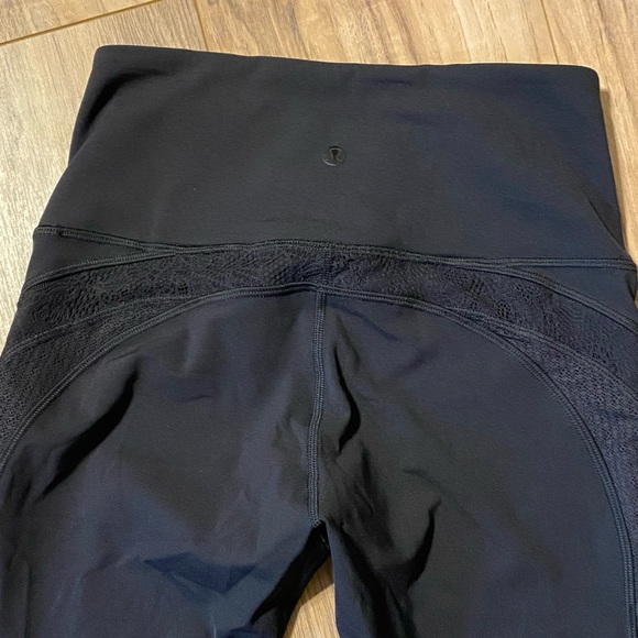 Lululemon Capri Leggings - Picture 5 of 7